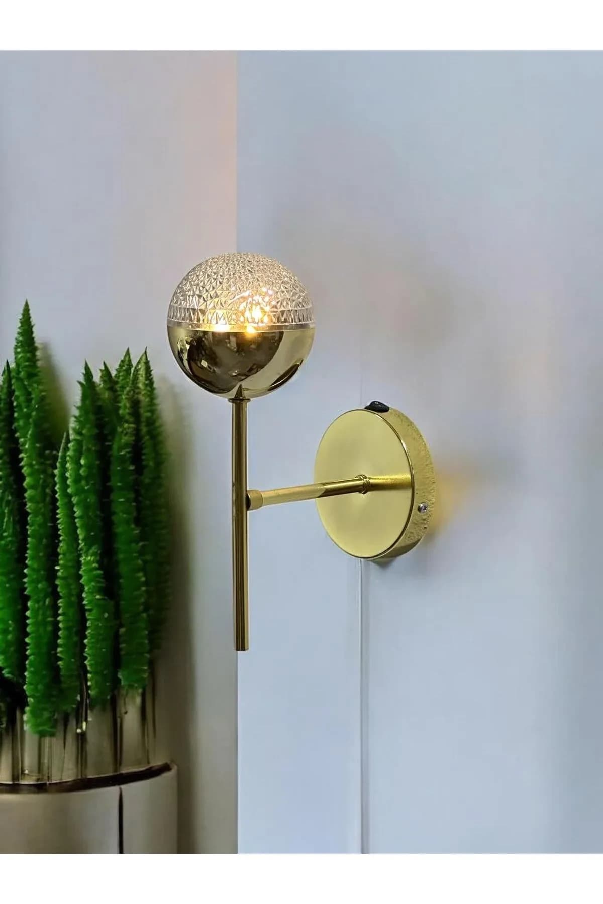 Şeker Model Gold Pilli 1 Adet Tak Çalıştır Yatak Odası Salon Duvar Aplik