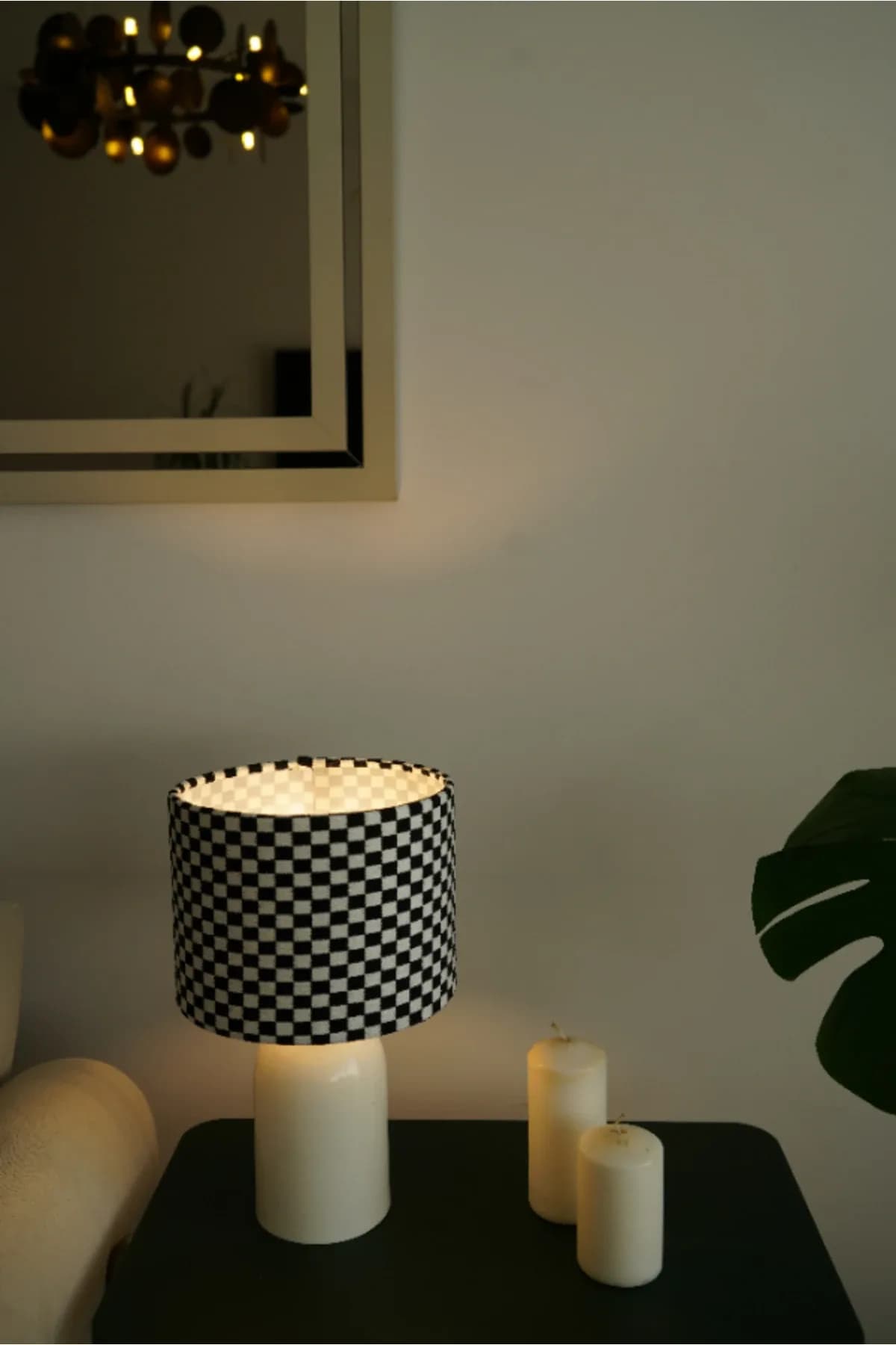 Krem Ayaklı Dama Dokuma Kumaş Şapkalı Şık Yatak Odası Salon Abajur Özel Modern