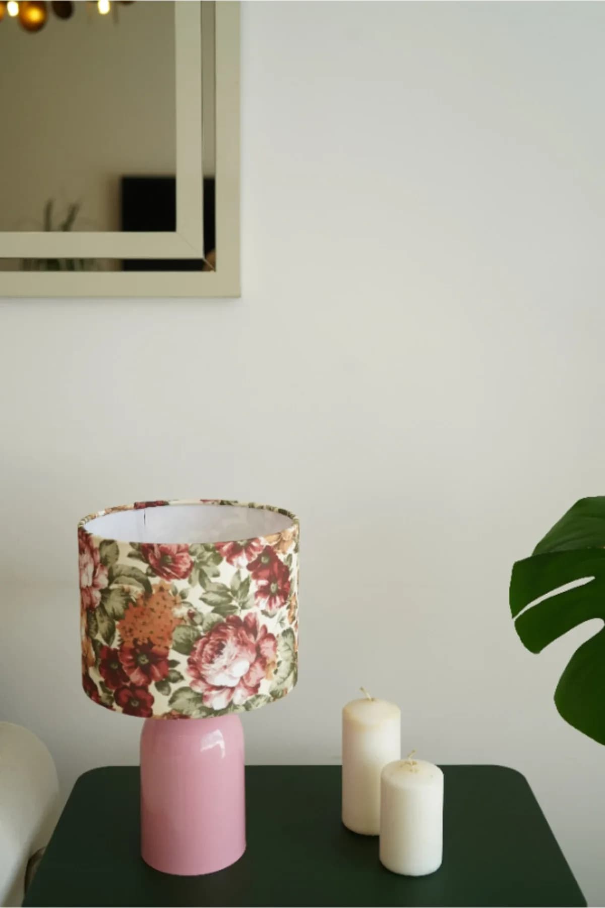 Pembe Ayaklı Deniz Börülcesi Baskı Kumaş Şapkalı Şık Yatak Odası Salon Abajur Özel Modern
