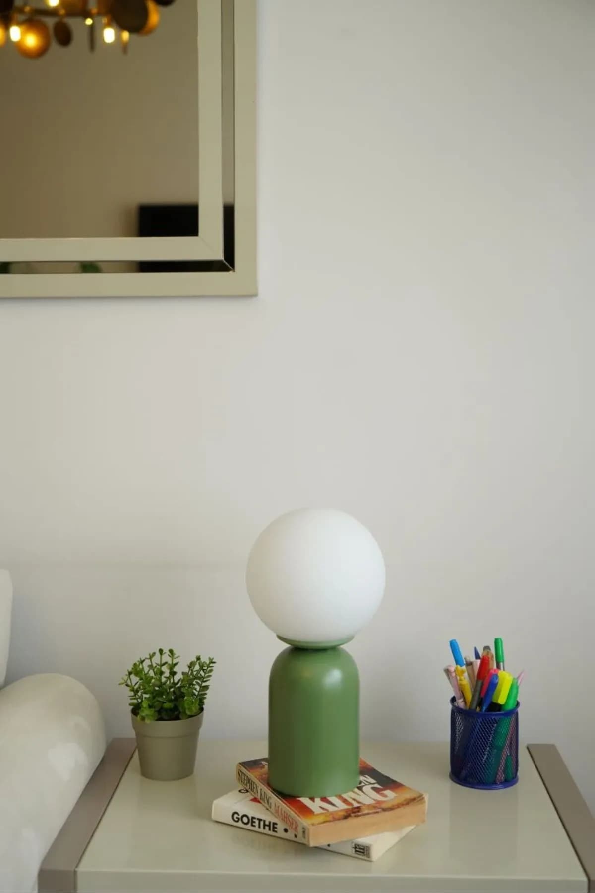 Eskitme Ayaklı Beyaz Opal Camlı Masa Lambası Abajur 1 Adet Salon Yatak Odası