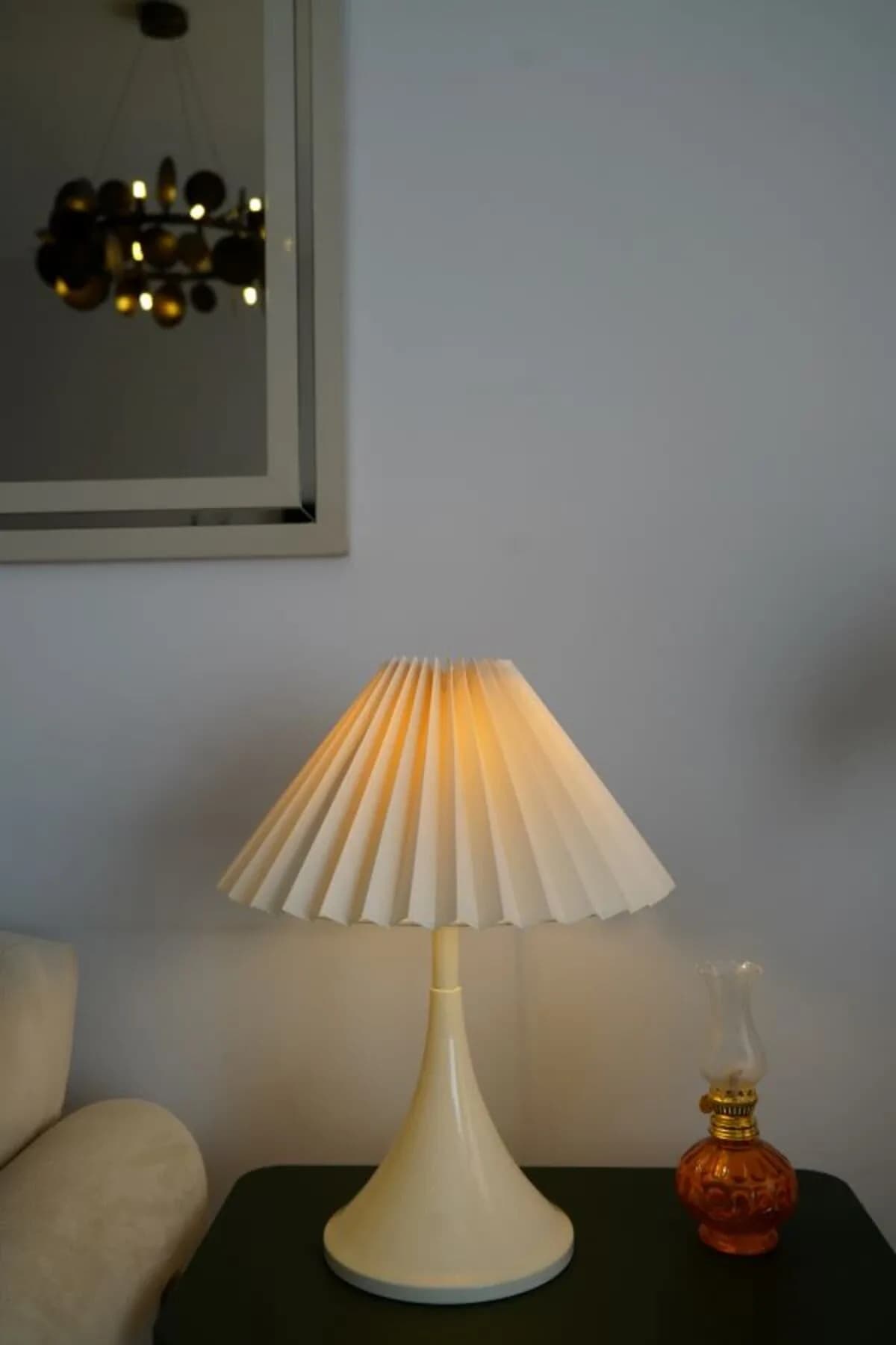 Krem Renkli Lüks Model Kumaş Umbrella Şapkalı Dekoratif Abajur Salon Yatak Odası