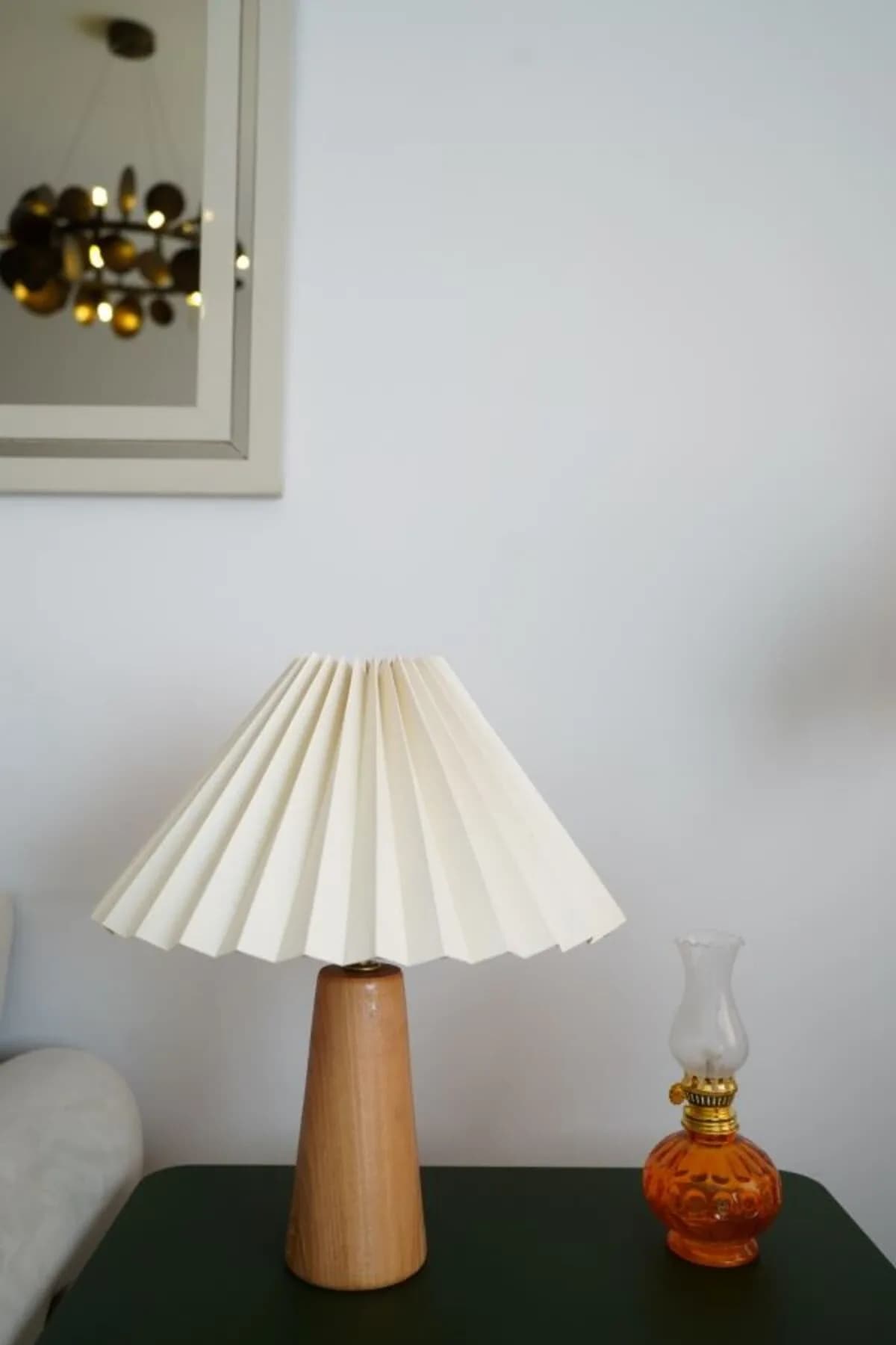 Doğal Ahşap Ayaklı Lüks Model Kumaş Umbrella Şapkalı Dekoratif Abajur Salon Yatak Odası