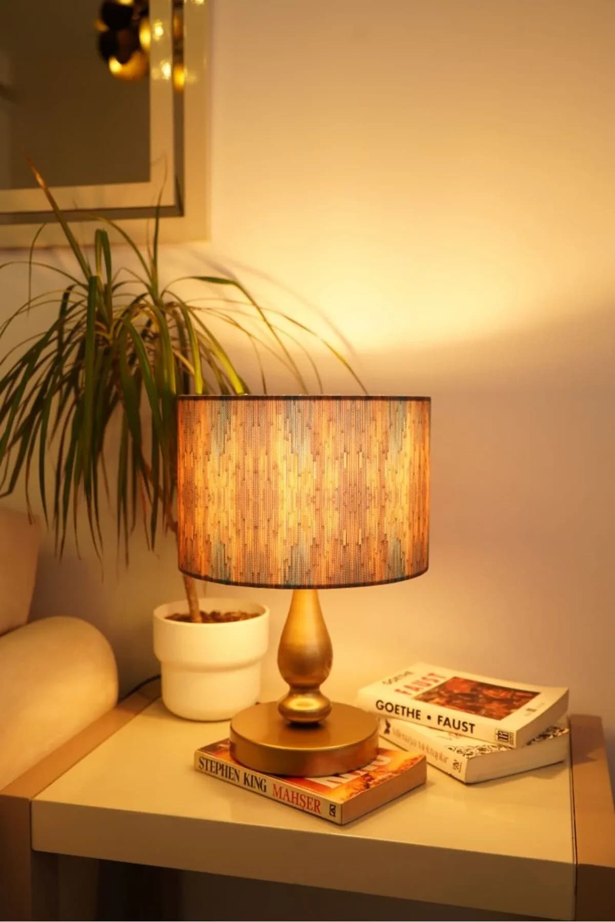 Eskitme Ayaklı Home Detaylı Masa Lambası Dekoratif Abajur Salon Yatak Odası