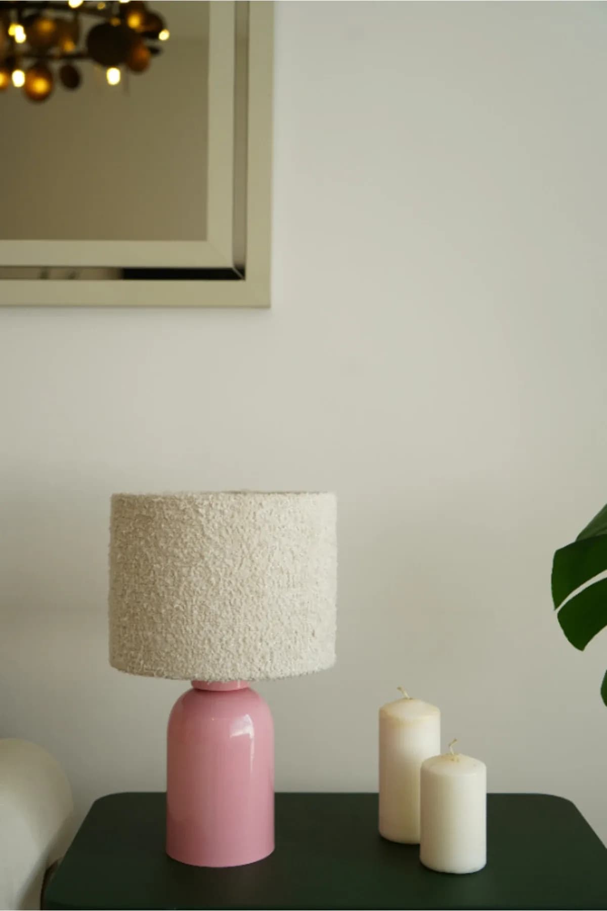 Pembe Ayaklı Bej Dokuma Kumaş Şapkalı Şık Yatak Odası Salon Abajur Özel Modern