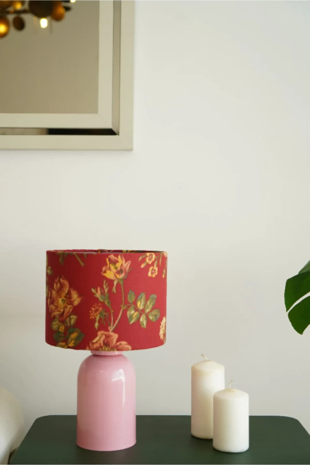 Pembe Ayaklı Deniz Börülcesi Baskı Kumaş Şapkalı Şık Yatak Odası Salon Abajur Özel Modern